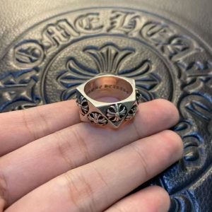 Chrome HeartsTriangular ring